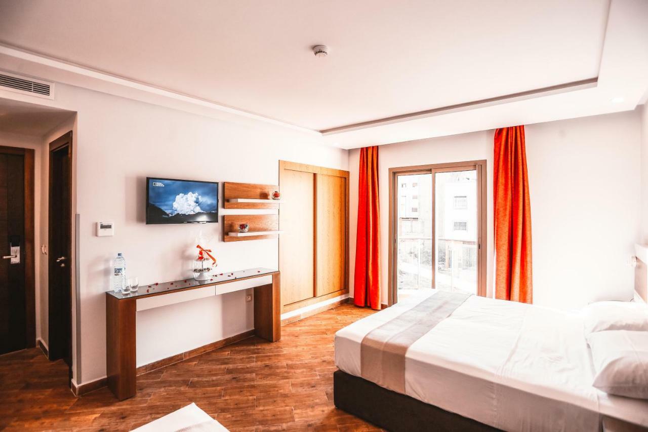 Hotel Makarim Tétouan Luaran gambar