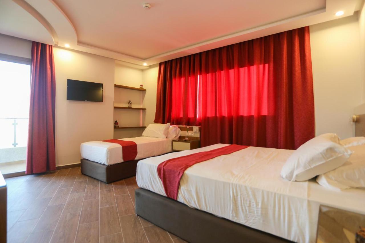 Hotel Makarim Tétouan Luaran gambar